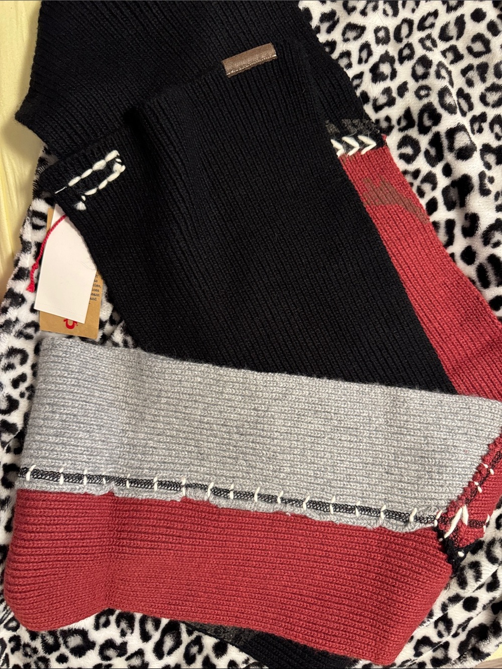 True Religion Men's Black, Gray & Red Colorblock scarf